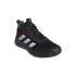 Chaussures de basket adidas Ownthegame M Noir
