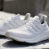 Chaussures Running adidas de Ultraboost Light