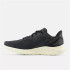 Chaussures Running de New Balance Fresh Foam Arishi v4 Blacktop Homme