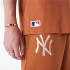 T-shirt New Era League Essentials Oversized New York Yankees Marron Unisexe