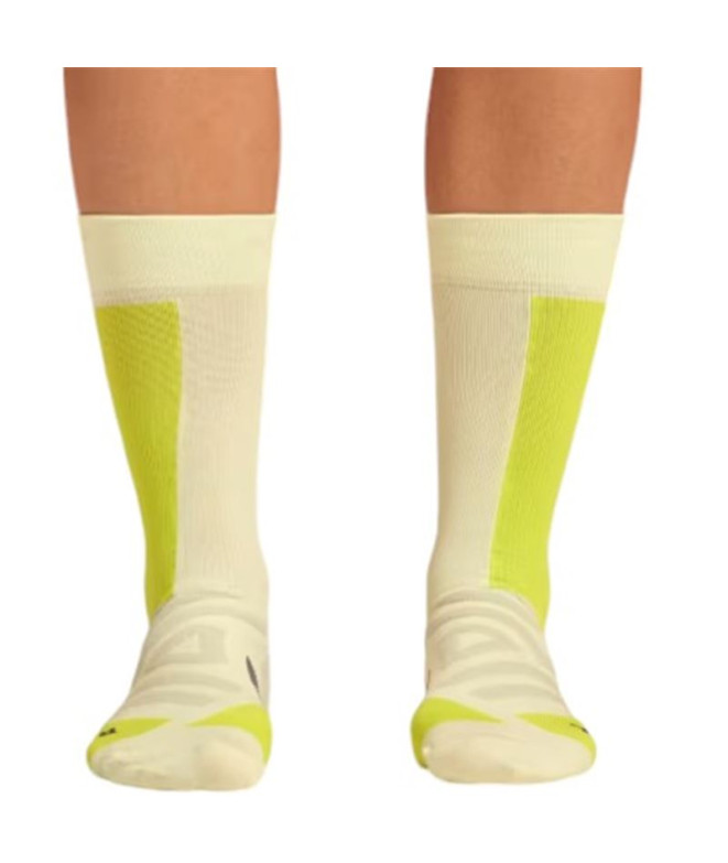Chaussettes Running Femme by On Performance...