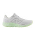 Chaussures Running de New Balance Fresh FoamFemme 680 V8 Blanc/Eau de melon