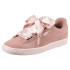 Chaussures pour femmes Puma Sportswear Suede Heart Pebble Wn'S